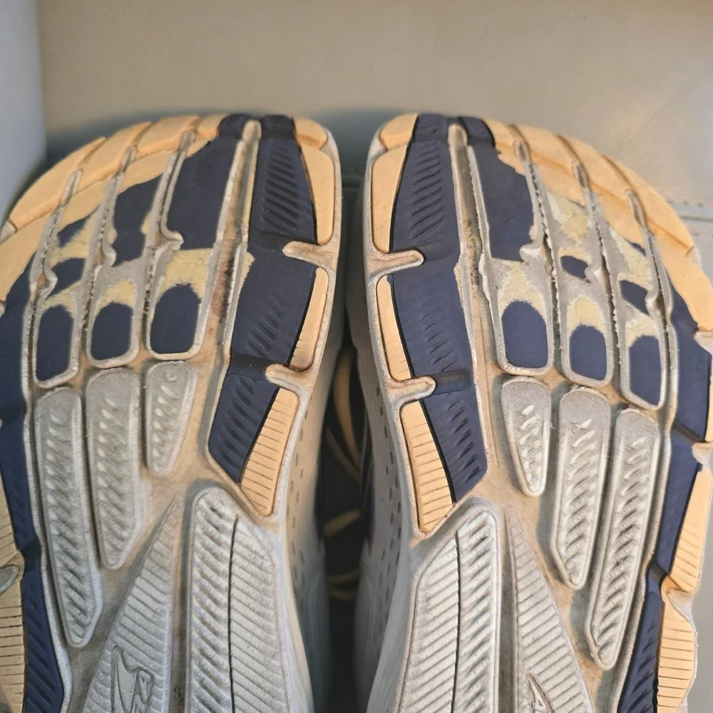 Altra Via Olympus Women's Size 9.5 Running‎ Shoes Gray Blue Sneakers ALOA82CR224